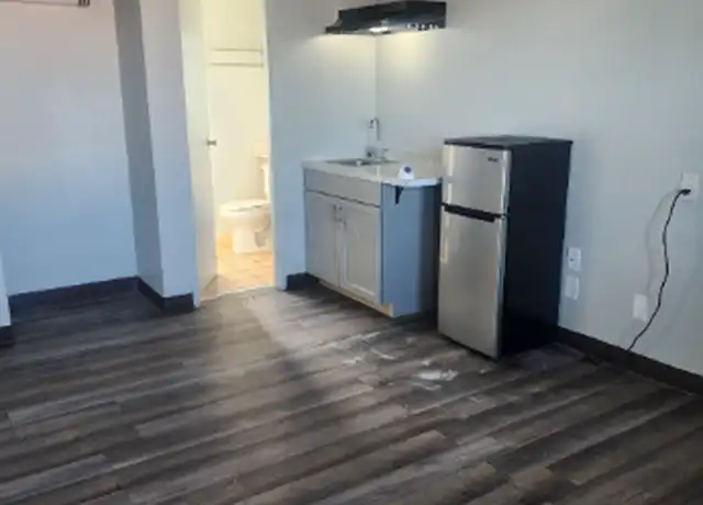 Property at 316 S Pioneer Way Unit 211, Moses Lake, WA, 98837, 0 beds, 1 bath, [object Object]