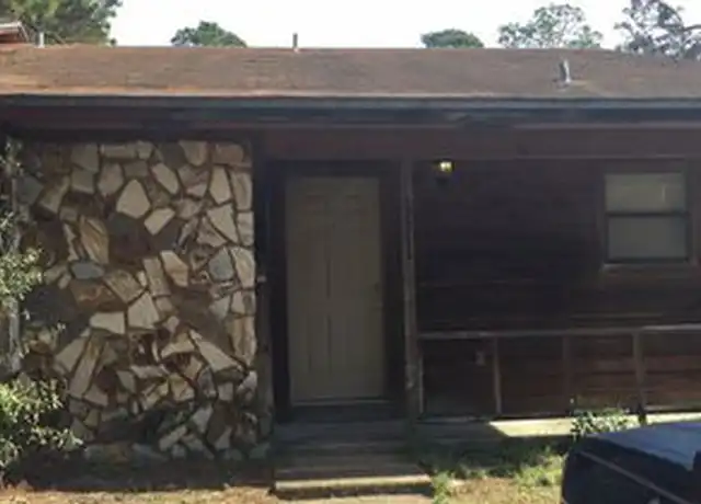 Property at 2711 Redwood St Unit B, Panama City, FL, 32408, 2 beds, 2 baths, [object Object]