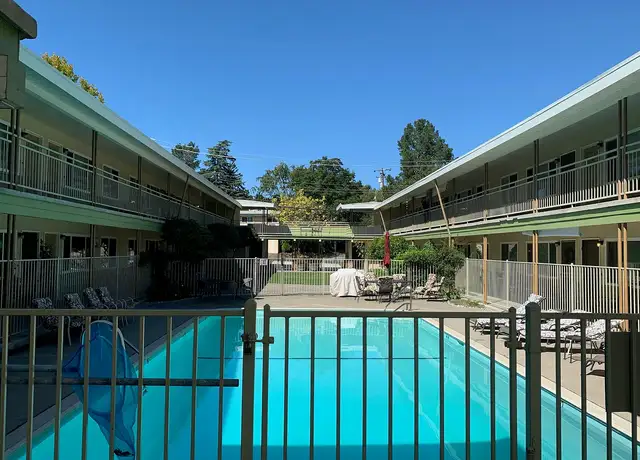 Photo of 3535 Brook St, Lafayette, CA 94549