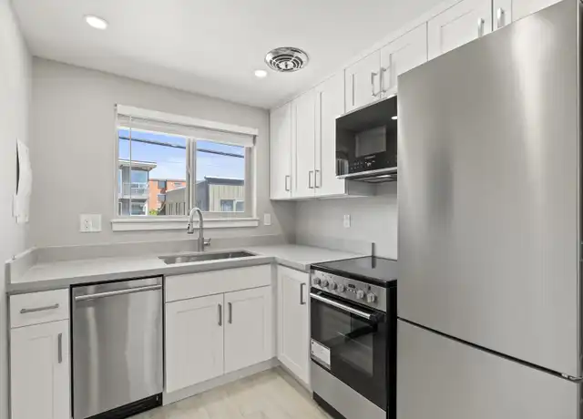 Property at 7215 Linden Ave N Unit 205, Seattle, WA, 98103, 0 beds, 1 bath, [object Object]