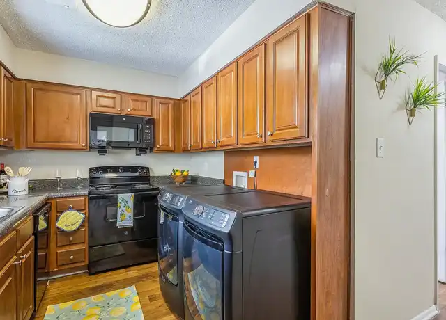 Property at ReNew Marietta - 899 Powers Ferry Rd SE, Marietta, GA, 30067, 1-2 bed, 1-2 bath, [object Object]