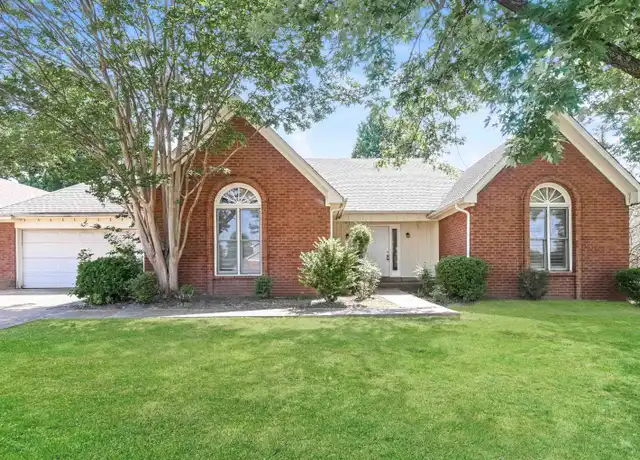 Property at 810 Walnut Ln, Cordova, TN, 38018, 3 beds, 2 baths, [object Object]