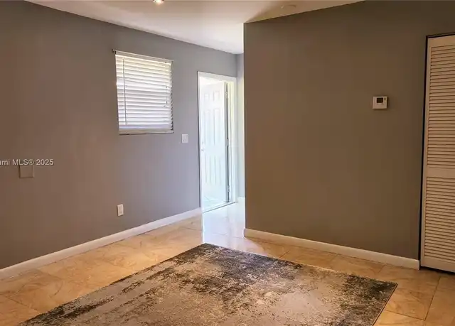 Property at 55 SW 12th St #3, Dania Beach, FL, 33004, 1 bed, 1 bath, [object Object]