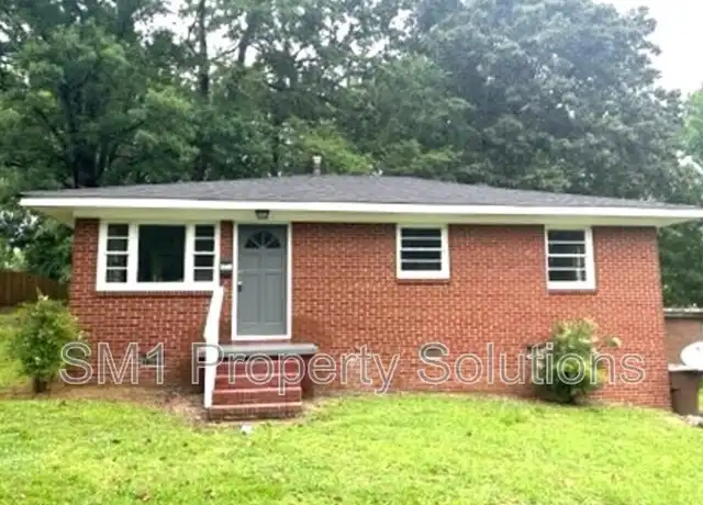 Property at 122 Erwin St, Greensboro, NC, 27406, 3 beds, 1 bath, [object Object]