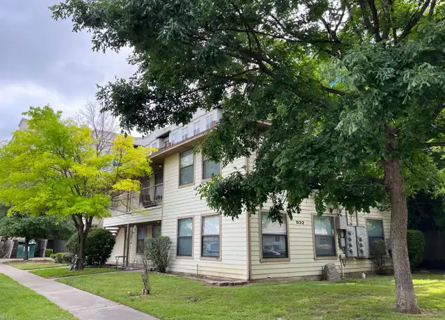Property at 932 Fannin St Unit 4, Denton, TX, 76201, 1 bed, 1 bath, [object Object]