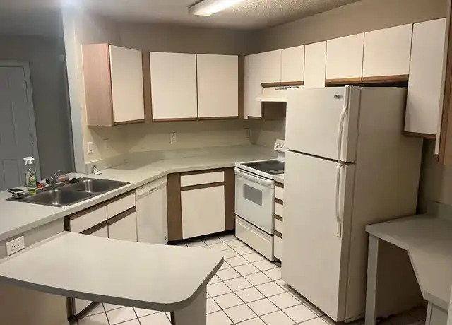 Property at 4045 W McNab Rd #110, Pompano Beach, FL, 33069, 2 beds, 1.5 baths, [object Object]