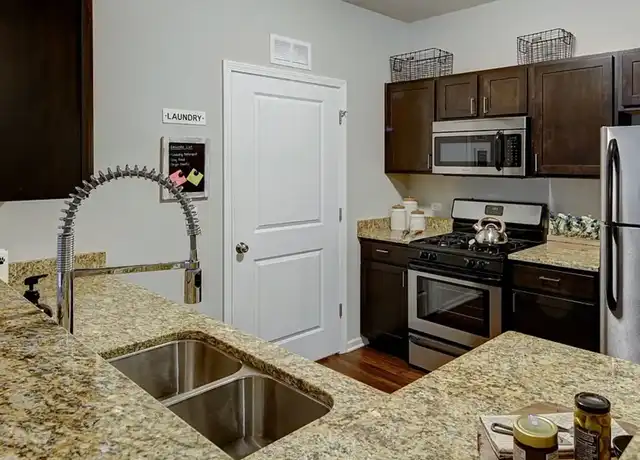 Property at Algonquin Square Apartment Homes - 2400 Millbrook Dr, Algonquin, IL, 60102, 1-2 bed, 1-2 bath, [object Object]