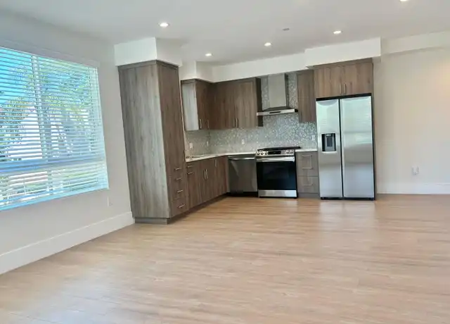 Property at 14419 Riverside Dr Unit 1 Bedroom, Sherman Oaks, CA, 91423, 1 bed, 1 bath, [object Object]
