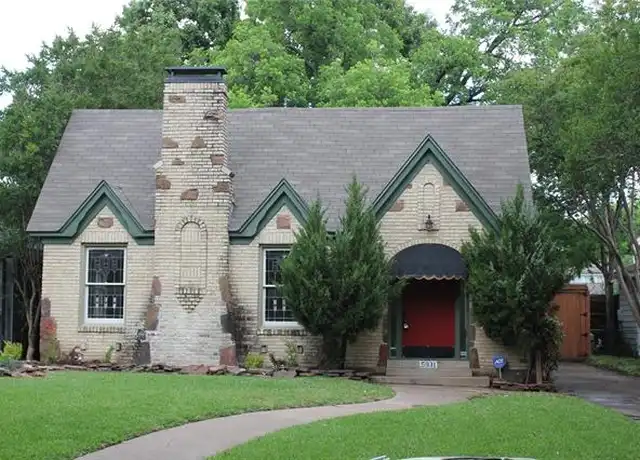 Property at 5931 Vanderbilt Ave, Dallas, TX, 75206, 2 beds, 2 baths, [object Object]