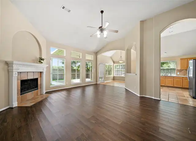 Property at 1102 Oxford Mills Ln, Sugar Land, TX, 77479, 3 beds, 2 baths, [object Object]