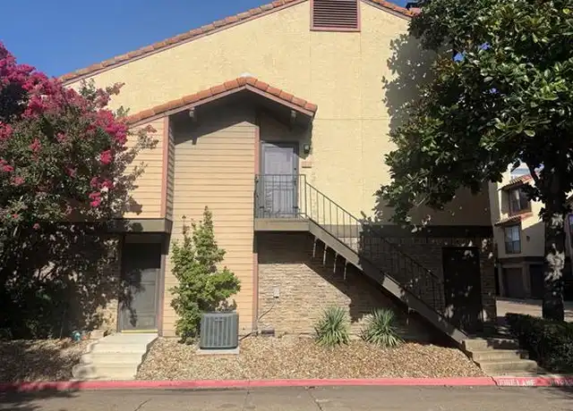 Property at 5757 E University Blvd Unit 23A, Dallas, TX, 75206, 1 bed, 1.5 baths, [object Object]