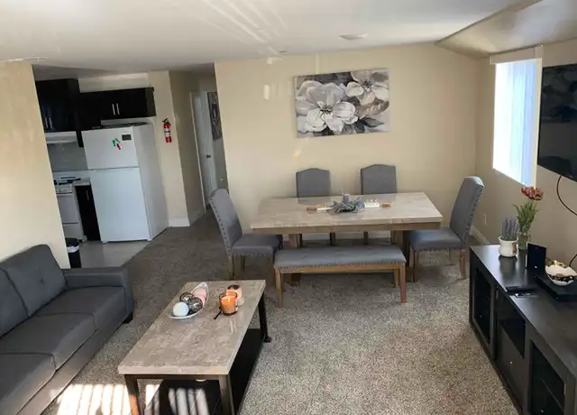 Property at 4424 S Wilton Pl Rm 1, Los Angeles, CA, 90062, 1 bed, 1 bath, [object Object]