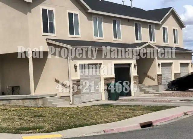 Property at 693 E 1400 S, Vernal, UT, 84078, 2 beds, 2 baths, [object Object]