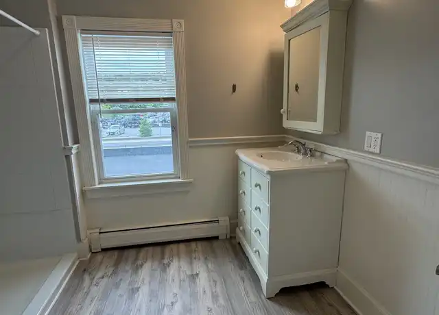 Property at 377 Shrewsbury St Unit 2, Worcester, MA, 01604, 3 beds, 3 baths, [object Object]