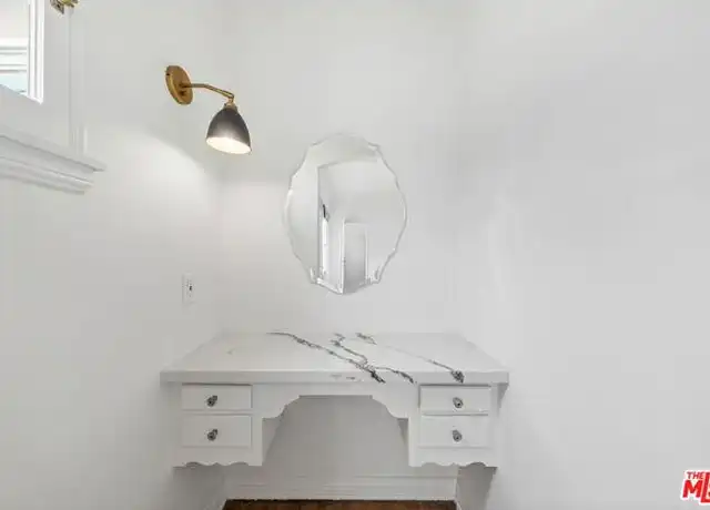 Property at 6427 1/2 Orange St, Los Angeles, CA, 90048, 2 beds, 2 baths, [object Object]