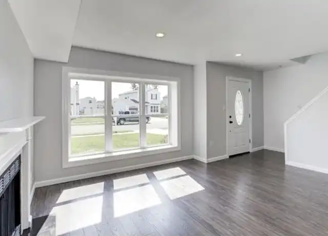 Property at 62 Three Rivers Dr, Newark, DE, 19702, 3 beds, 1.5 baths, [object Object]