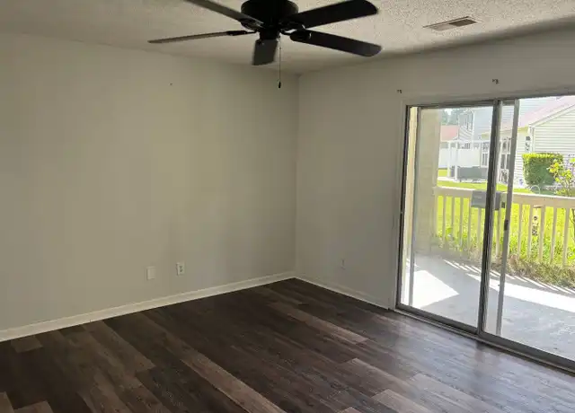 Property at 460 Myrtle Greens Dr, Conway, SC, 29526, 2 beds, 2 baths, [object Object]