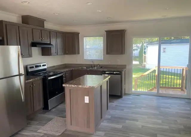 Property at Columbia Park - 7100 Columbia Rd, Olmsted Twp, OH, 44138, 2-3 beds, 1-2 bath, [object Object]