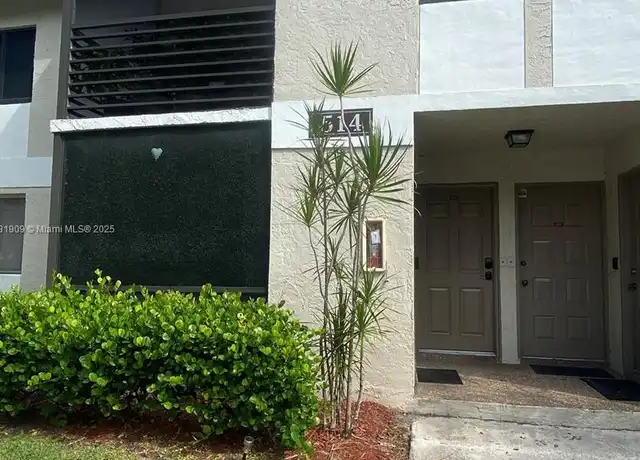 Property at 514 Gardens Dr #101, Pompano Beach, FL, 33069, 2 beds, 2 baths, [object Object]
