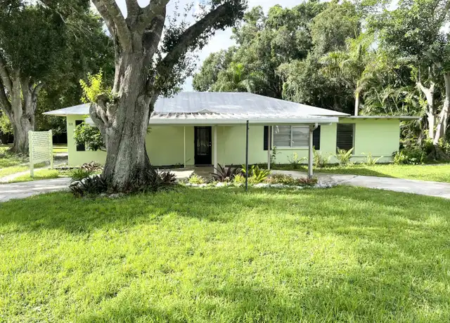 Property at 515 SW South Carolina Dr, Stuart, FL, 34994, 3 beds, 2 baths, [object Object]