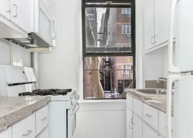 Property at 43-4 48th St, Sunnyside, NY, 11104, 1 bed, 1 bath, [object Object]