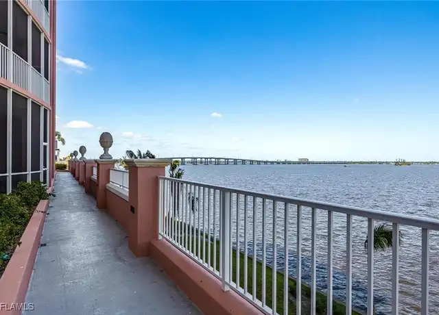 Property at 2745 1st St #306, Fort Myers, FL, 33916, 3 beds, 2 baths, [object Object]