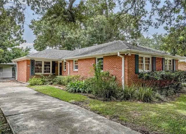 Property at 321 Jewel St, New Orleans, LA, 70124, 3 beds, 2 baths, [object Object]