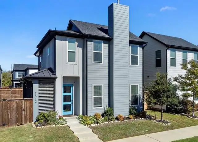 Property at 2312 Scenic Bluff Dr, Fort Worth, TX, 76111, 3 beds, 2.5 baths, [object Object]