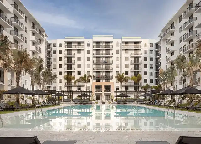 Property at Biscayne 112 - 11200 Biscayne Blvd, Miami, FL, 33181, 0-2 beds, 1-2 bath, [object Object]