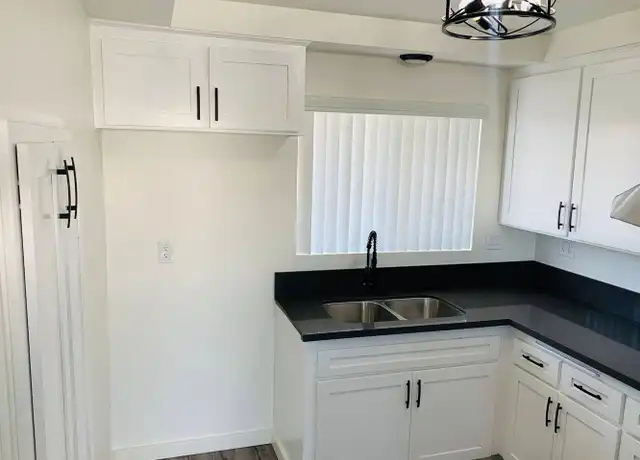 Property at 1901 W Bayport Cir Unit 1901D, Anaheim, CA, 92801, 2 beds, 1 bath, [object Object]