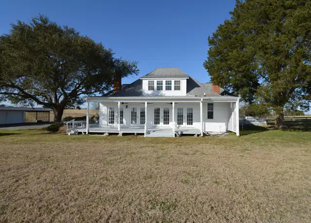 Property at 3258 FM 390 E, Brenham, TX, 77833, 3 beds, 3 baths, [object Object]
