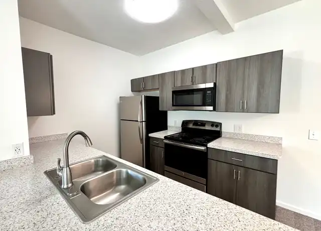 Property at 100 Gethings Cir Unit 501-4, Battle Creek, MI, 49015, 2 beds, 2 baths, [object Object]