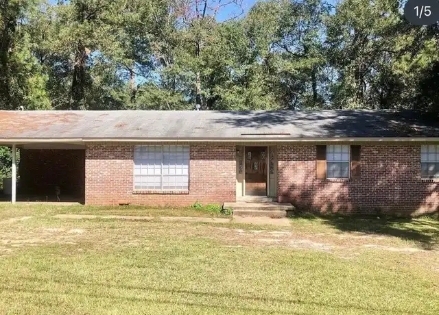 Property at 124 Woodland Cir, Troy, AL, 36081, 3 beds, 2 baths, [object Object]