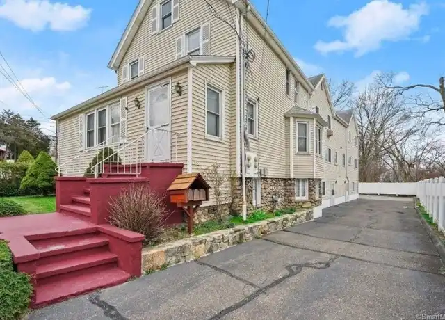 Property at 41 Orange St Unit 1, Stamford, CT, 06902, 4 beds, 2 baths, [object Object]