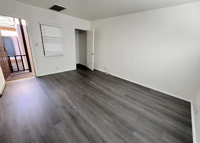 Property at 1516 W 99th St, Los Angeles, CA, 90047, 1 bed, 1 bath, [object Object]