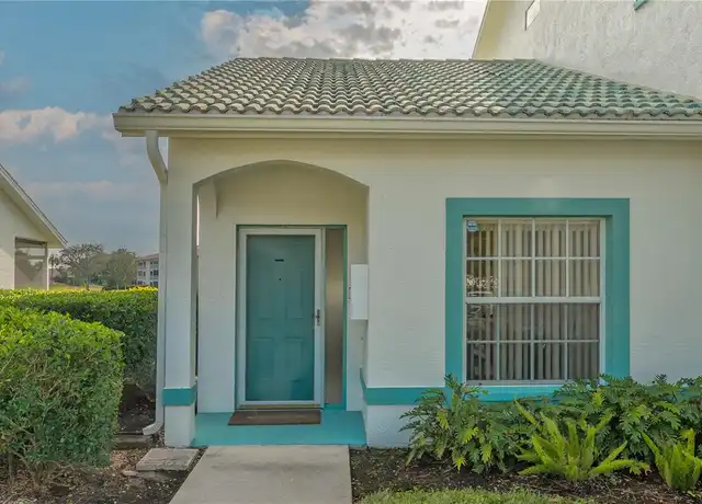 Property at 6556 Fairway Gardens Dr, Bradenton, FL, 34203, 2 beds, 2 baths, [object Object]