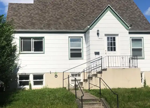 Property at 1012 E D Ave Apt 3 upstairs, Bismarck, ND, 58501, 1 bed, 1 bath, [object Object]