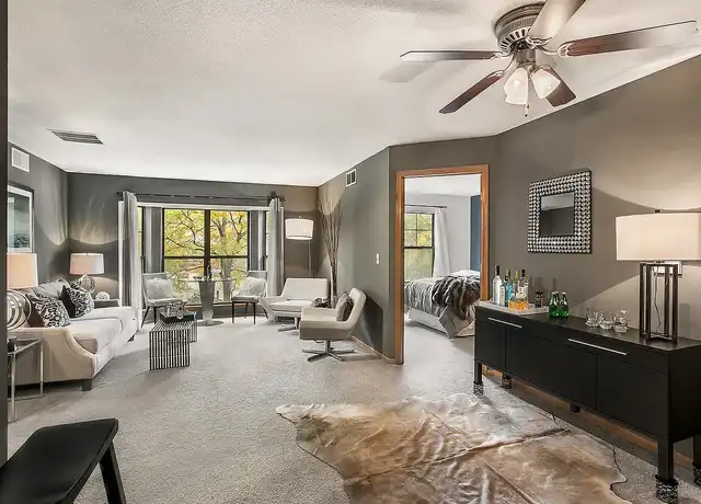 Property at Library Hill Apartments - 740 W Wisconsin Ave, Milwaukee, WI, 53233, 2 beds, 1 bath, [object Object]