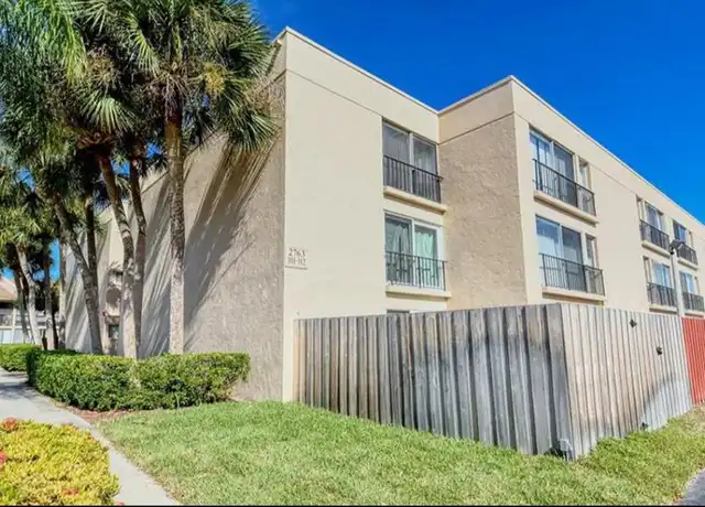 Property at 2763 Woodgate Ln #303, Sarasota, FL, 34231, 2 beds, 2 baths, [object Object]