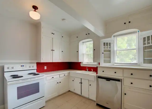 Property at 1216 W State St Unit 3, Boise, ID, 83702, 2 beds, 1 bath, [object Object]