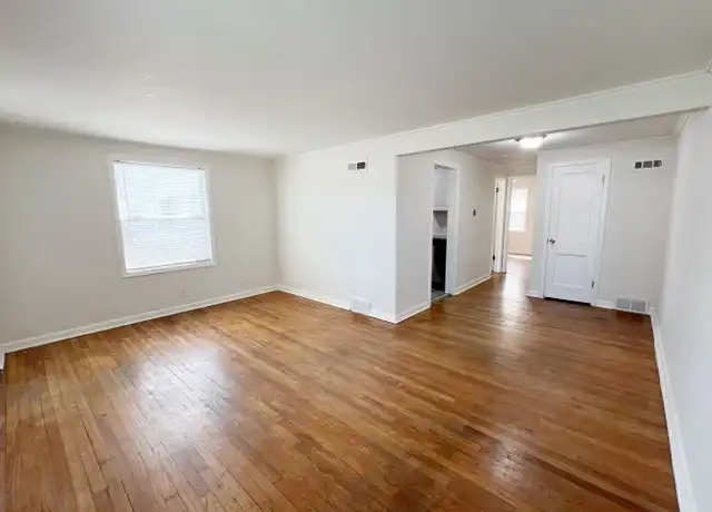 Property at 515 E 27th Ave, North Kansas City, MO, 64116, 1 bed, 1 bath, [object Object]