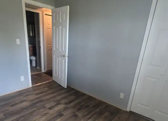 Property at 14 N Ritchie Ave Unit 19B, Ravenswood, WV, 26164, 3 beds, 1.5 baths, [object Object]
