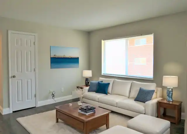 Property at 4321 Walker Ln, St. Louis, MO, 63121, 1 bed, 1 bath, [object Object]