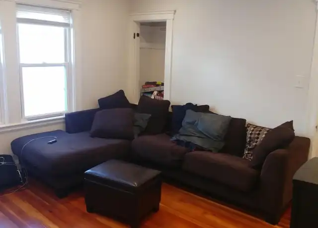 Property at 45 Bowdoin St Unit 2, Medford, MA, 02155, 5 beds, 1 bath, [object Object]