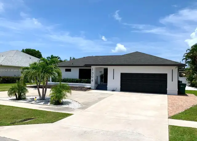 Property at 1306 Bayport Ave, Marco Island, FL, 34145, 3 beds, 2 baths, [object Object]