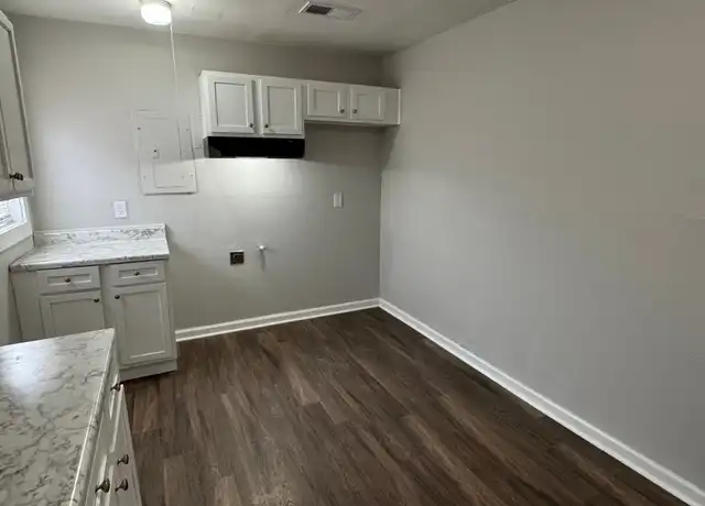 Property at 3500 Daggett Rd, Memphis, TN, 38109, 3 beds, 1 bath, [object Object]