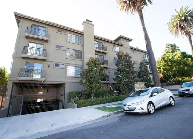 Property at 2123 Rodney Dr, Los Angeles, CA, 90027, 1 bed, 1.5 baths, [object Object]