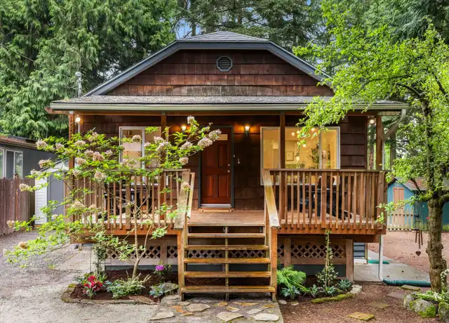 Property at 15516 10th Ave NE, Shoreline, WA, 98155, 3 beds, 2 baths, [object Object]