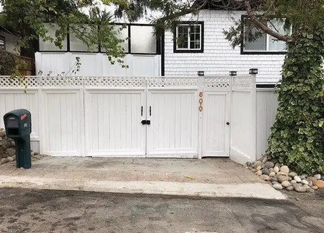 Property at 600 Wateree St Unit B, Sausalito, CA, 94965, 2 beds, 1 bath, [object Object]