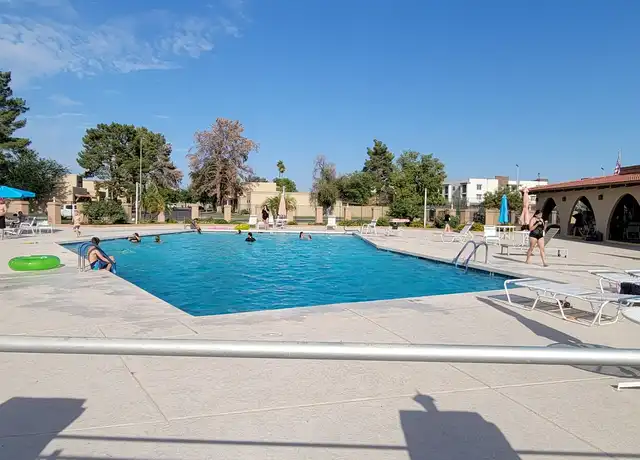 Property at 2150 E Ellis Dr, Tempe, AZ, 85282, 4 beds, 2.5 baths, [object Object]
